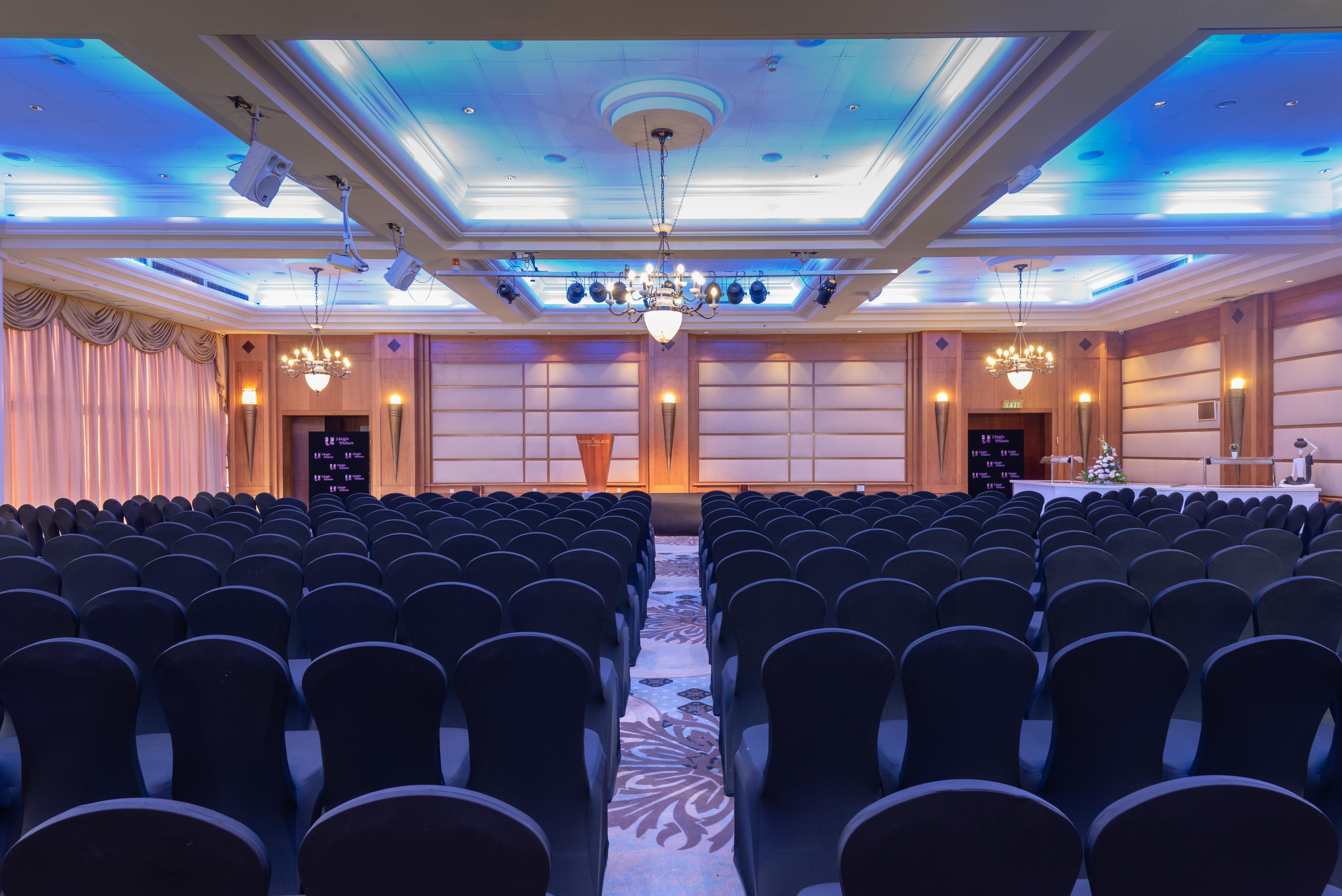 U Magic Palace Ελάτ Εξωτερικό φωτογραφία The Grand Ballroom