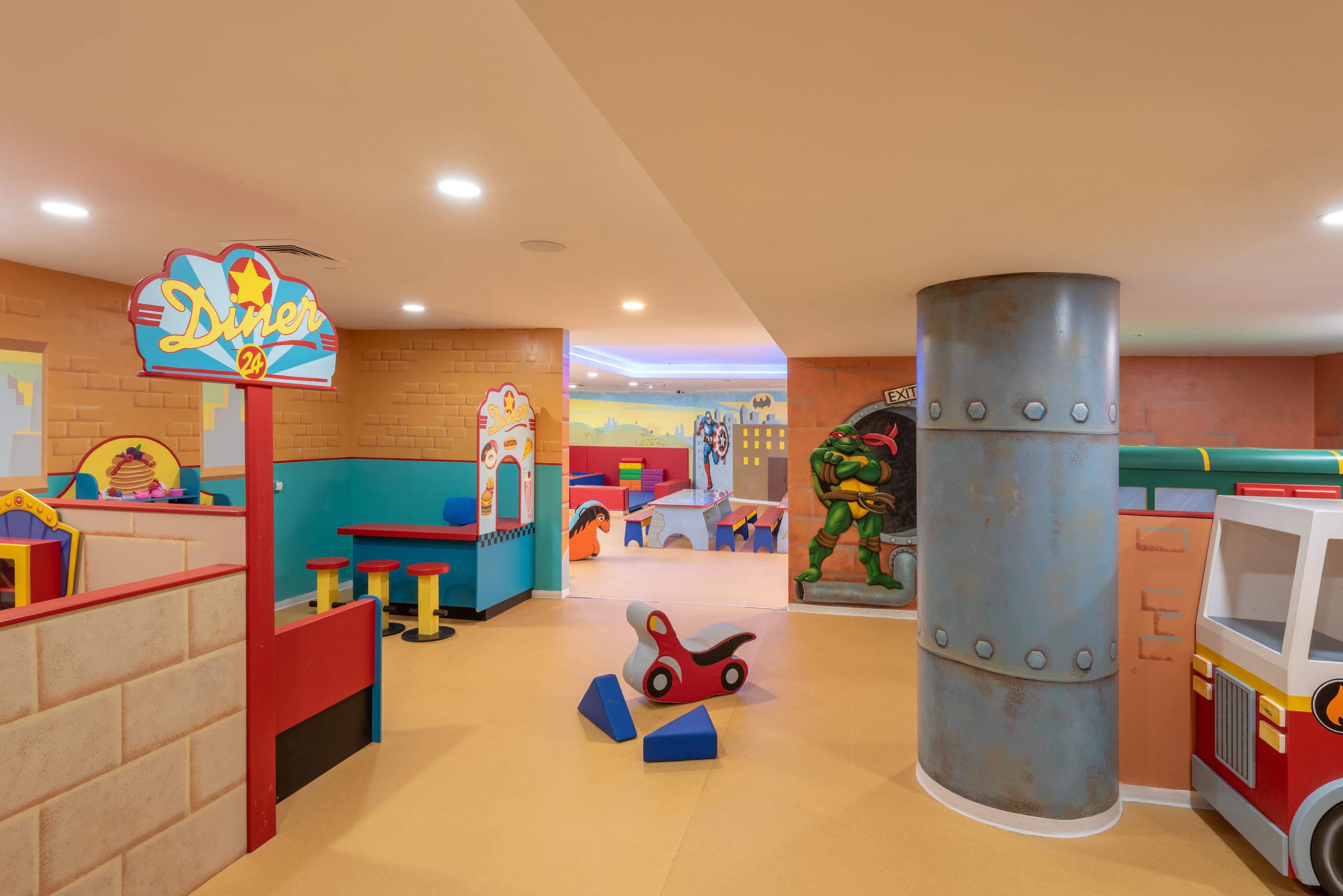 U Magic Palace Ελάτ Εξωτερικό φωτογραφία The Children's Hospital of Philadelphia