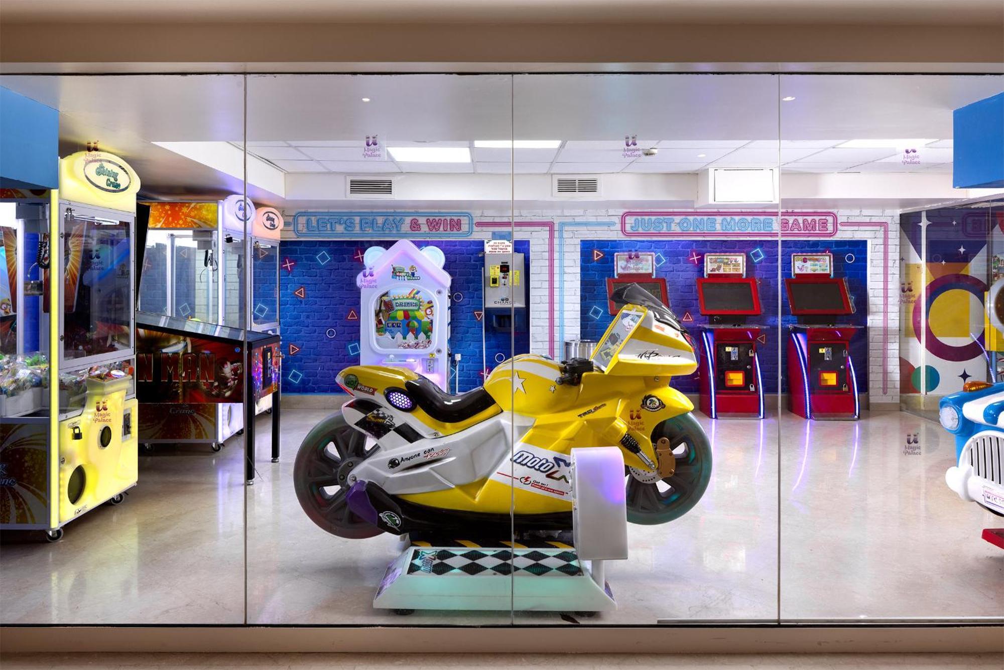 U Magic Palace Ελάτ Εξωτερικό φωτογραφία